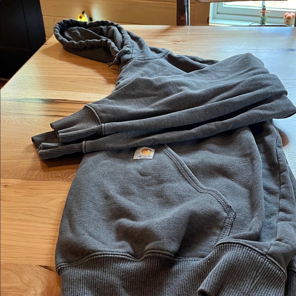 Carhartt hoodie